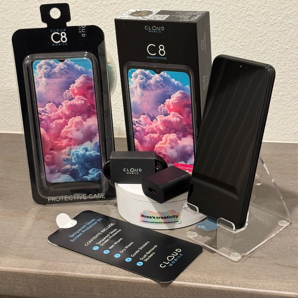 C8 Cloud Includes:Smartphone Phone protector
Screen protectorCharger Phone case